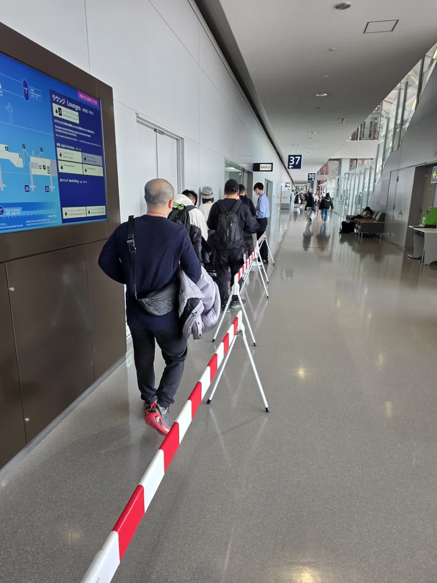 간사히 공항 추첨 도전_1.webp