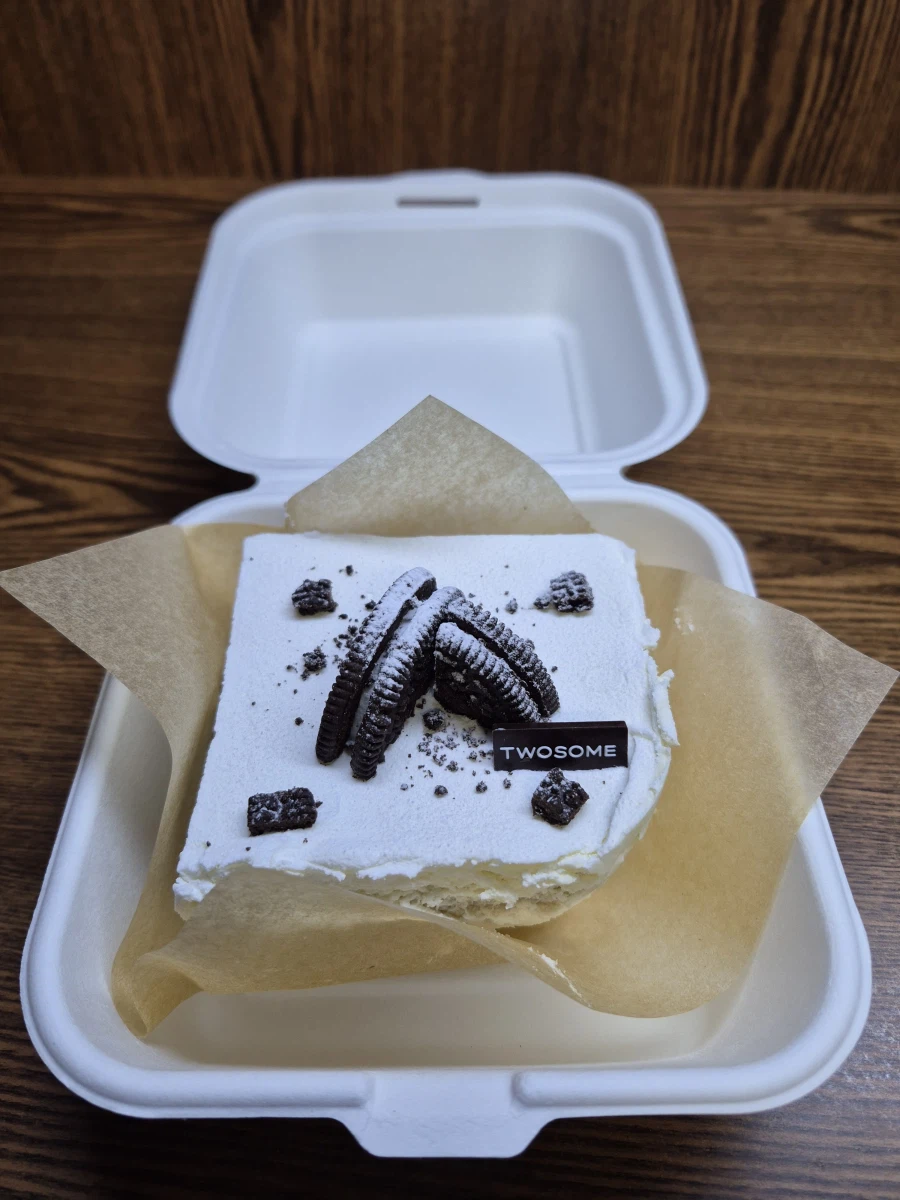 생일선물로 주신 케이크 맛있게 먹었어요 아렌님!_2.webp