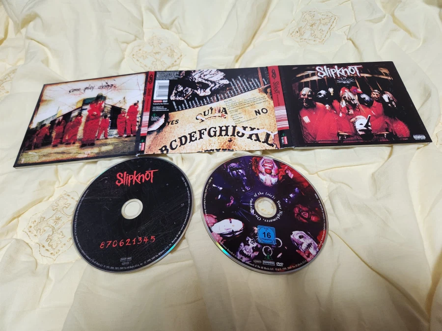 Slipknot 10주년 앨범_1.webp