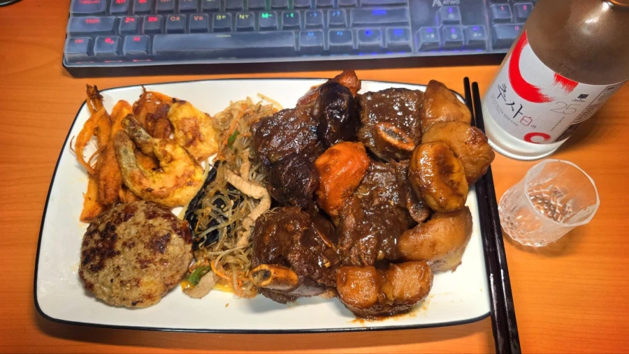 설날 밤 혼술상_1.webp