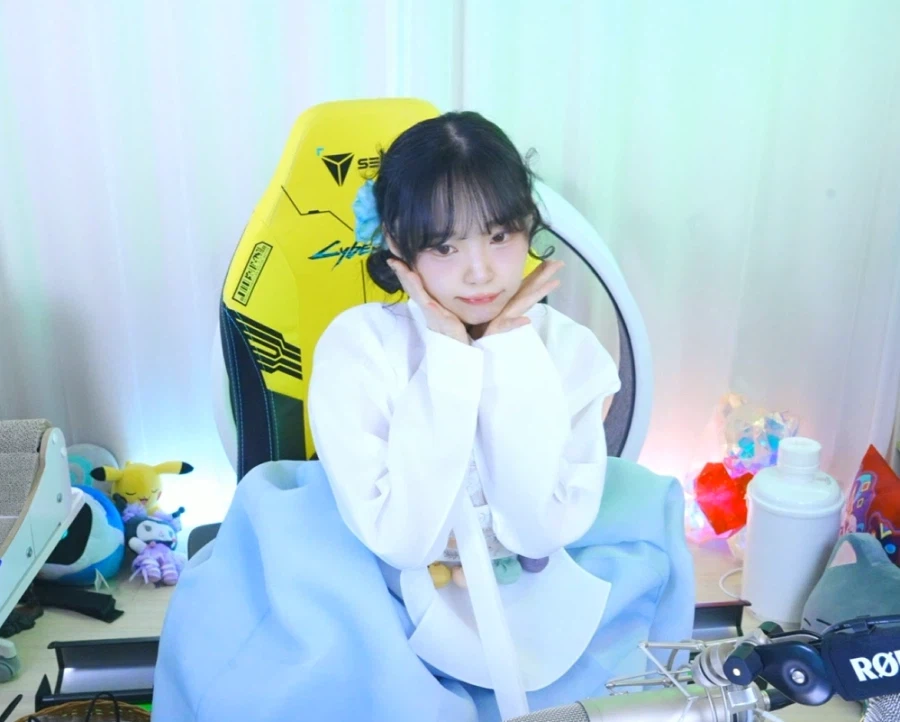 새봄TV] 새해복냥이~!!❤️동계올림픽 여자 컬링 같이보기+드래곤퀘스트7_1.webp