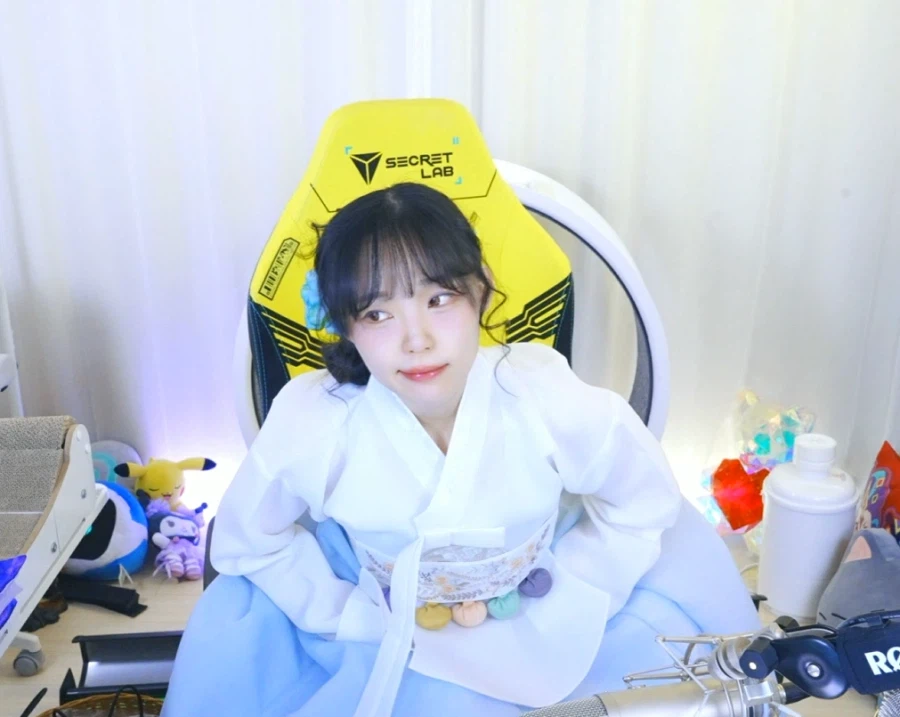 새봄TV] 새해복냥이~!!❤️동계올림픽 여자 컬링 같이보기+드래곤퀘스트7_2.webp