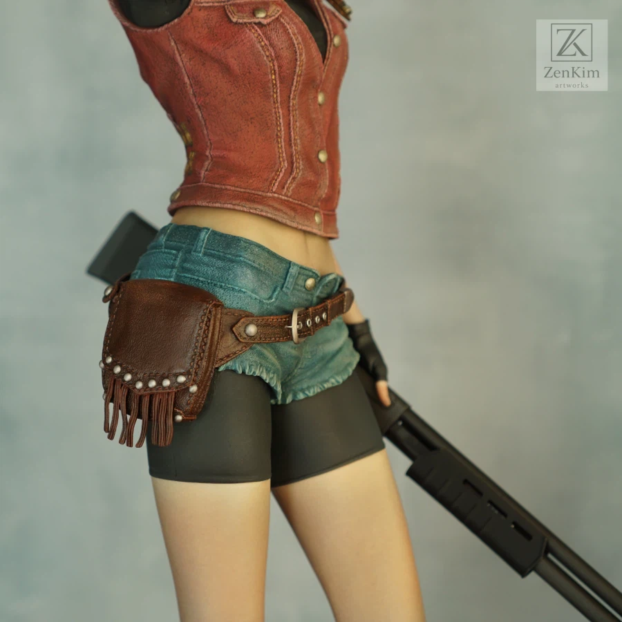 1/4 클레어 레드필드 스태츄_10.webp