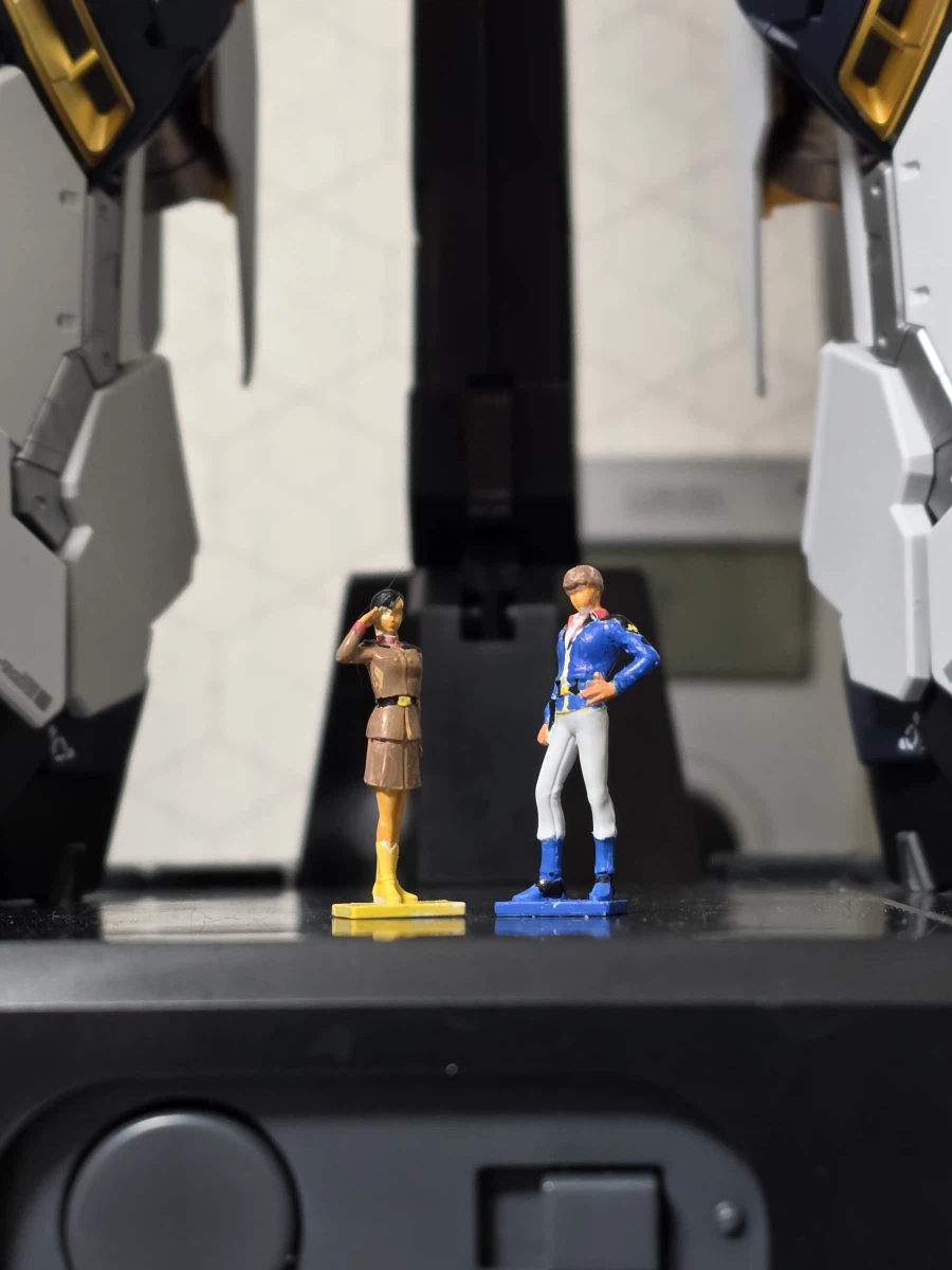 아무로 첸아기 도색했어요. 눈 빠질 것 같아요_1.webp