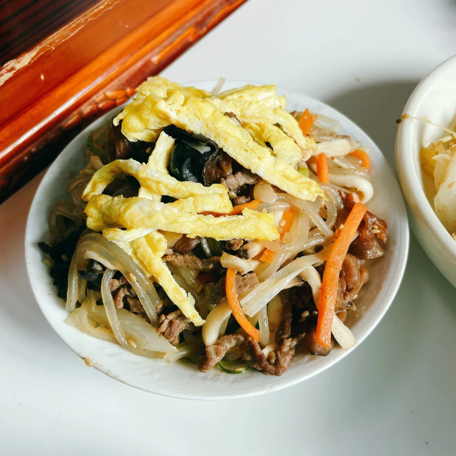 돼억시니)설날 음식들과 롯데월드 빛축제_2.webp