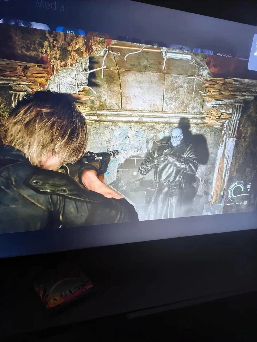 바하)??? : 여기 있었구만._1.webp