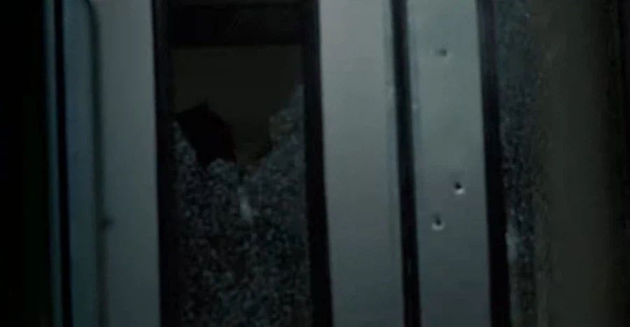 스포 ) 모잠비크 드릴이 유명한 택티컬 영화의 아이러니한 결말_13.webp