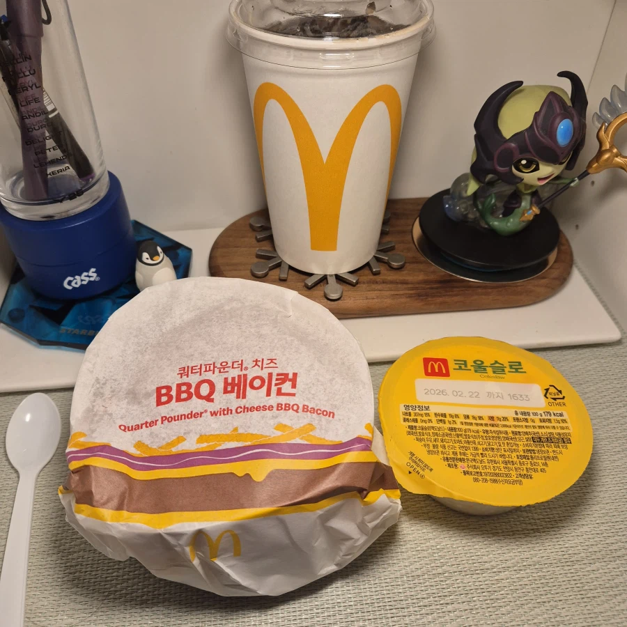 맥도날드) 쿼터파운더치즈 BBQ 베이컨_1.webp