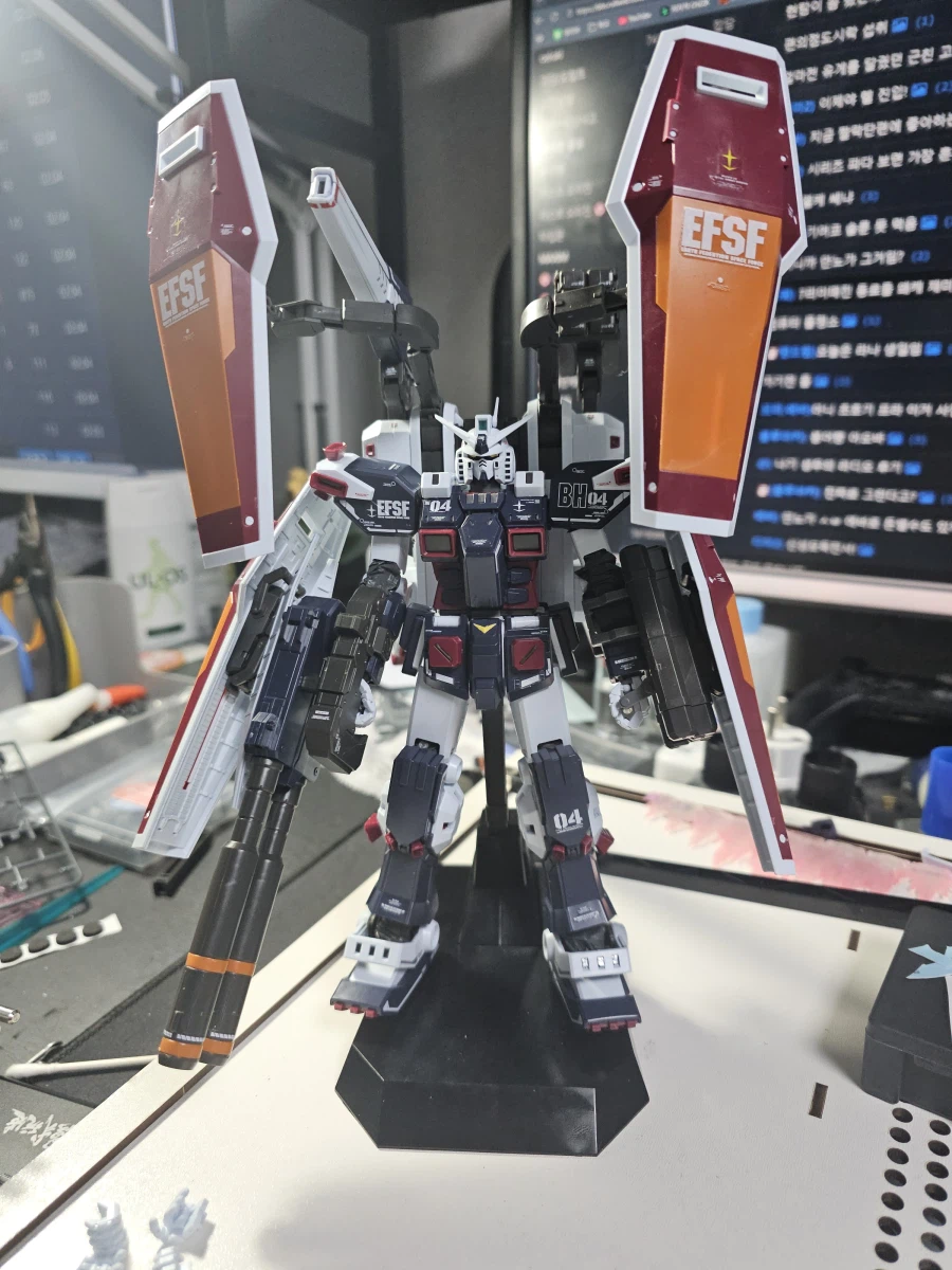 건담) 풀아머 버카 다 만들었다_1.webp