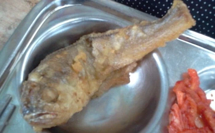 군대음식) 조기(굴비)튀김. 최악반찬은 아님.._2.webp