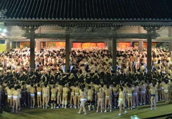 일본 알몸축제_2.webp