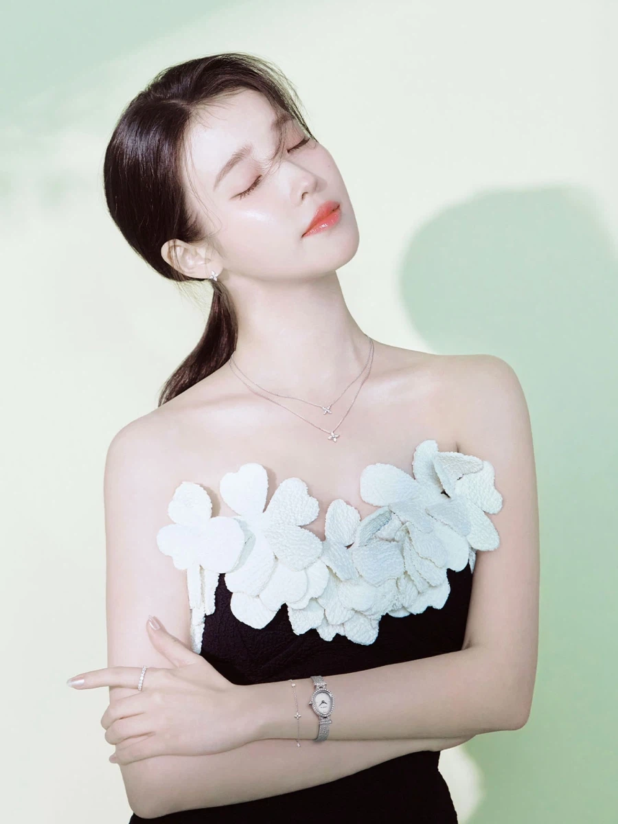 제이에스티나 인스타그램_1.webp