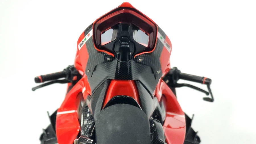 [TAMIYA] 1/12 DUCATI SUPER LEGGERA V4R_24.webp