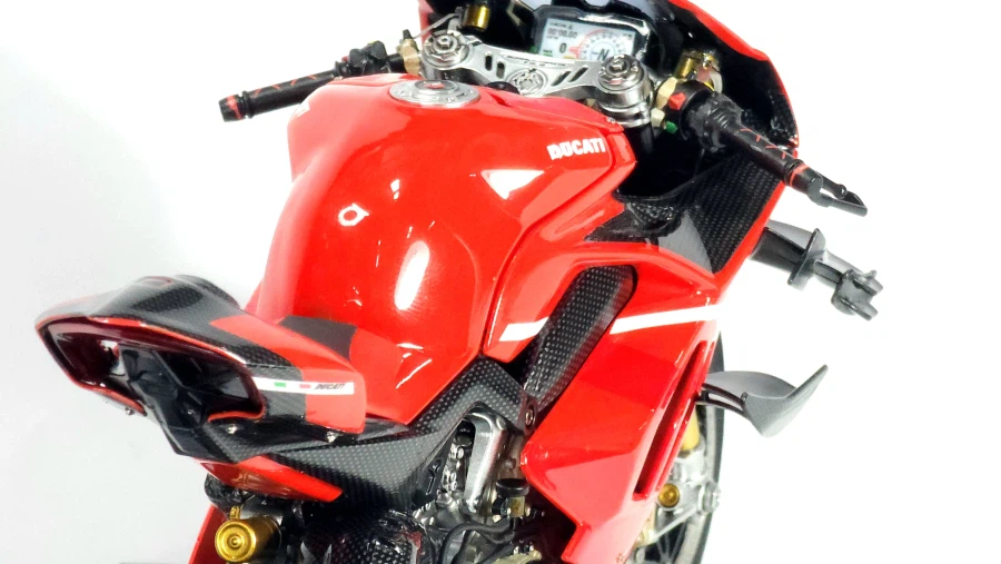[TAMIYA] 1/12 DUCATI SUPER LEGGERA V4R_32.webp