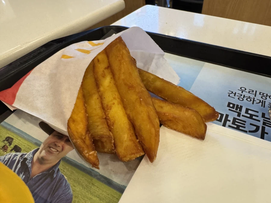 이젠 햄버거는 먹을 수 있는 신세네요._3.webp