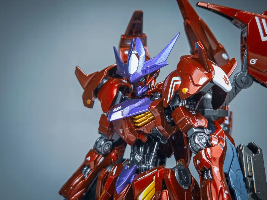 HG 건담 어메이징 발바토스 루프스 완성_15.webp