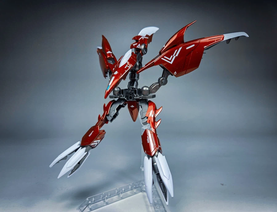 HG 건담 어메이징 발바토스 루프스 완성_8.webp