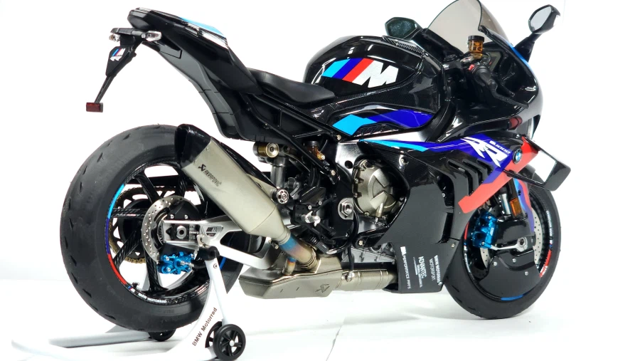 [MENG] 1/9 BMW M1000RR_11.webp