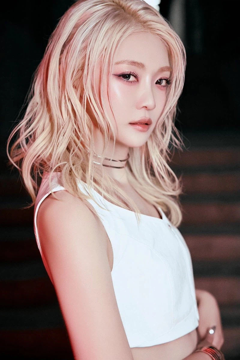 [에버글로우] 🐟에바참치글로우🐟 EP00 Let's go + 신보 컨셉포토_17.webp