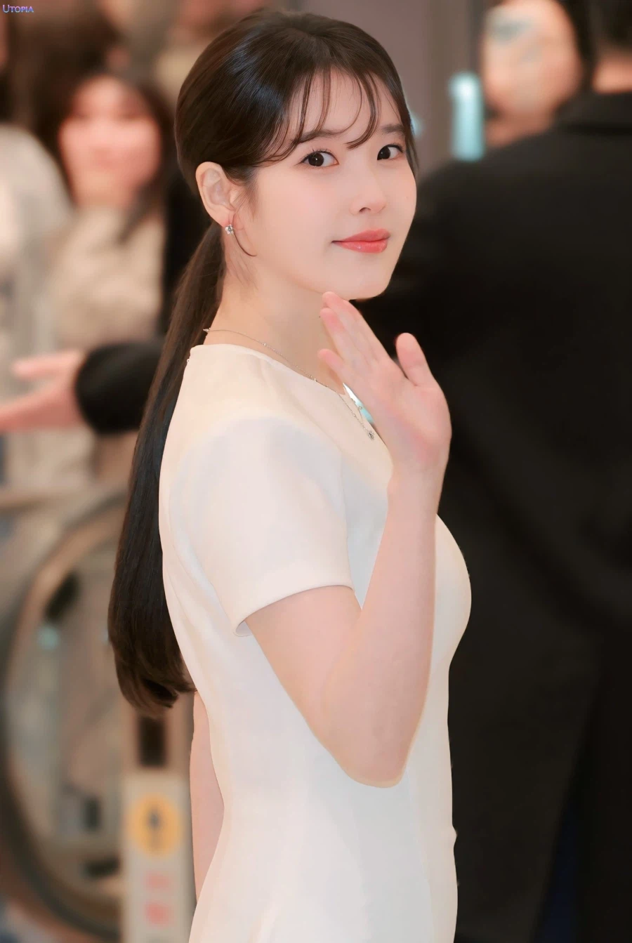 2026.02.26 에스티로더 팝업 스토어(유토피아)_1.webp