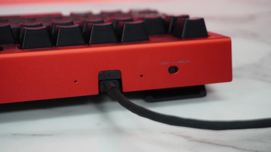 [네이버] 싱크로율 폭주 중! RAZER 에반게리온 콜라보 국내 최초 언박싱_13.webp