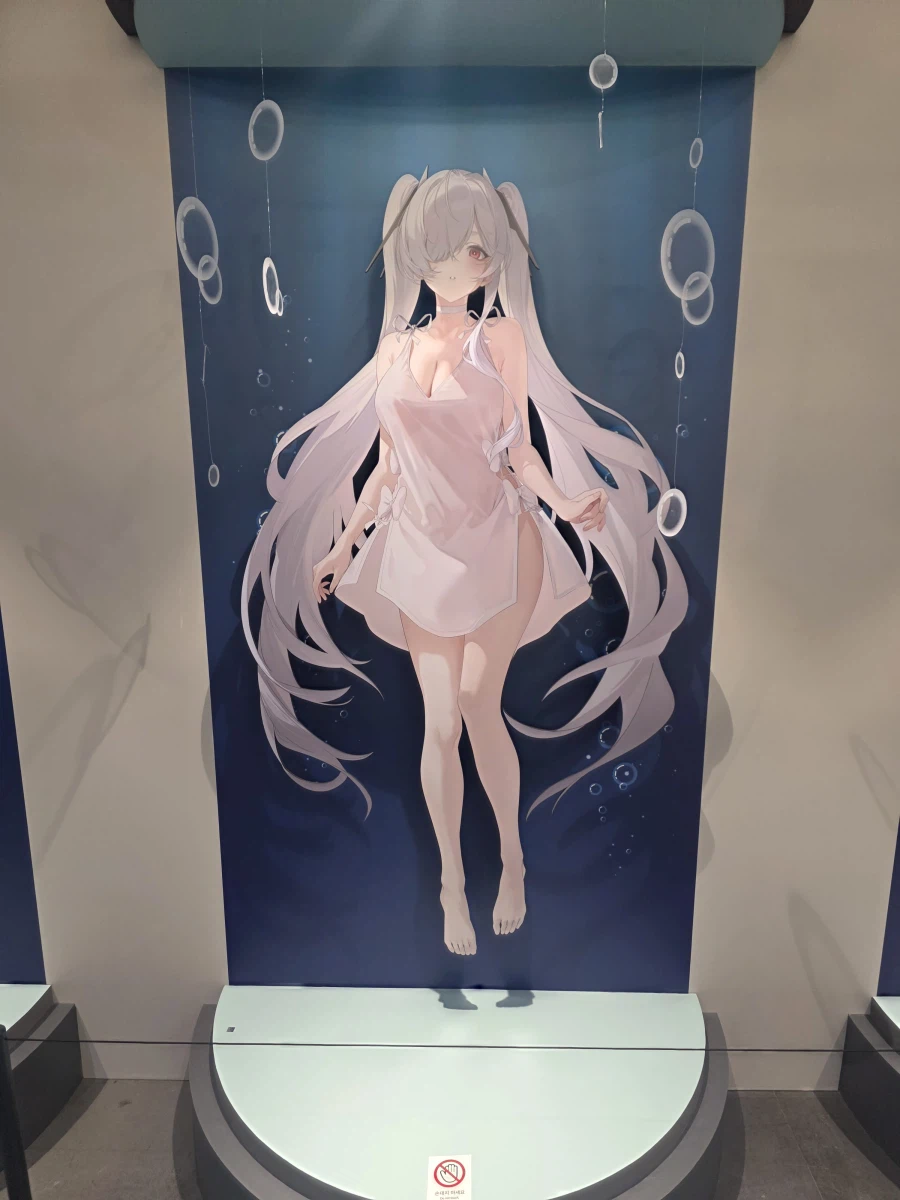 니케,전시) 내 아내임_1.webp