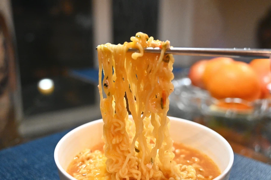 올만에 대충 끼려묵는 진라면 순한맛;ㅎ_3.webp