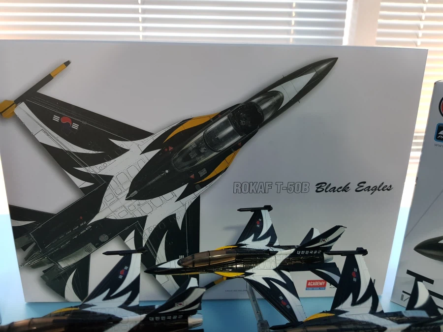 [아카데미 과학] 4D 키트 멀티 스탠드 전시 사진_3.webp