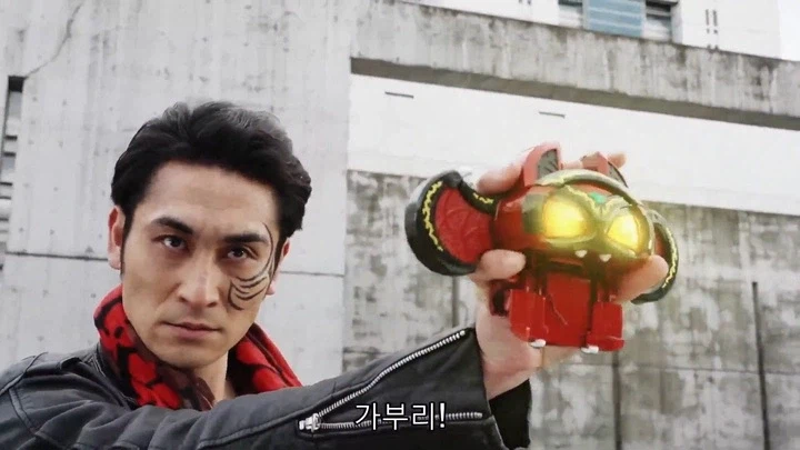 [가면라이더 갓챠드] 다른 작품으로 보게 된 필살기_1.webp