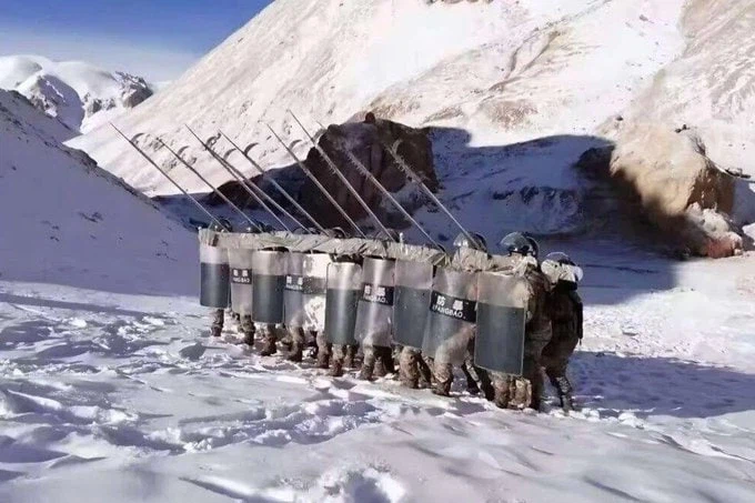 오늘도 평화로운 중국-인도 국경분쟁 근황_1.webp