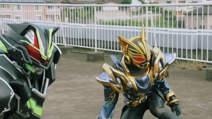 [가면라이더 최강 케미★갓챠 대작전] 히로인의 화려한 변신_45.webp