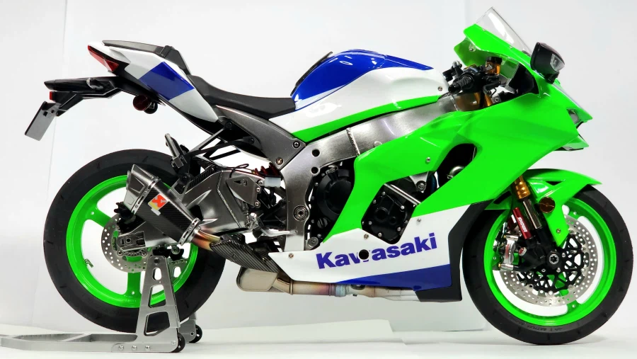 [MENG] 1/9 Kawasaki ZX-10R_2.webp