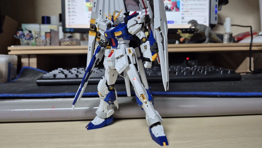 많이 늦었지만 완성한 뉴 건담 FF+옵션파츠 핀판넬_3.webp