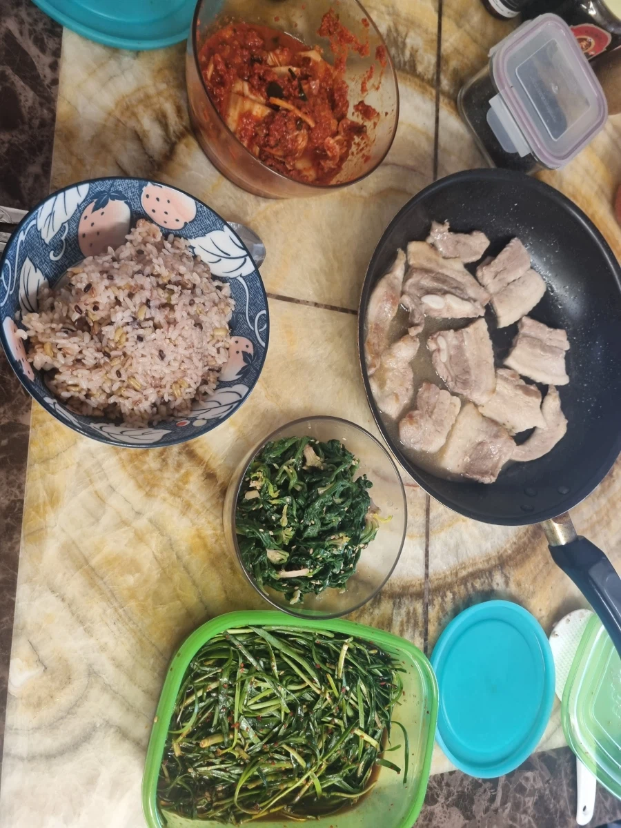 [돼억시니] 삼겹살 + 쿨피스_5.webp