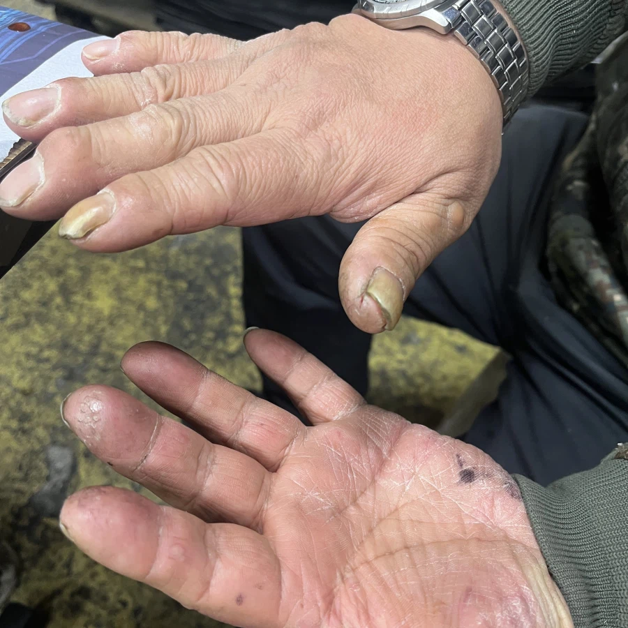 우리 부장형 손 사진 공개한다_1.webp