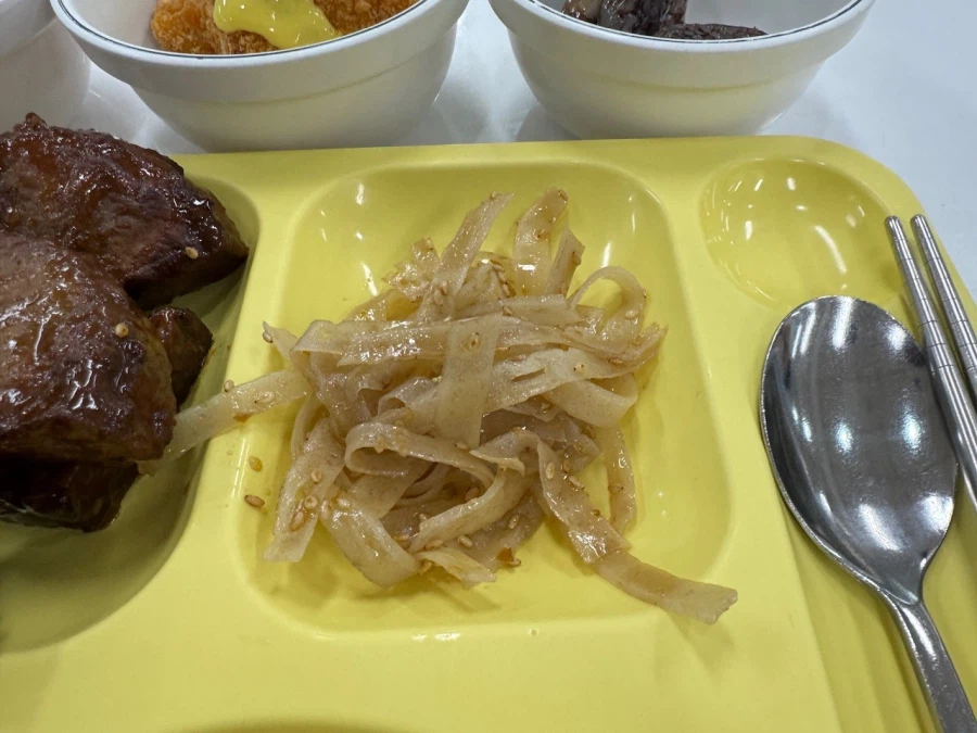 간만에 올리는 구디 8000원 구내식당밥_30.webp