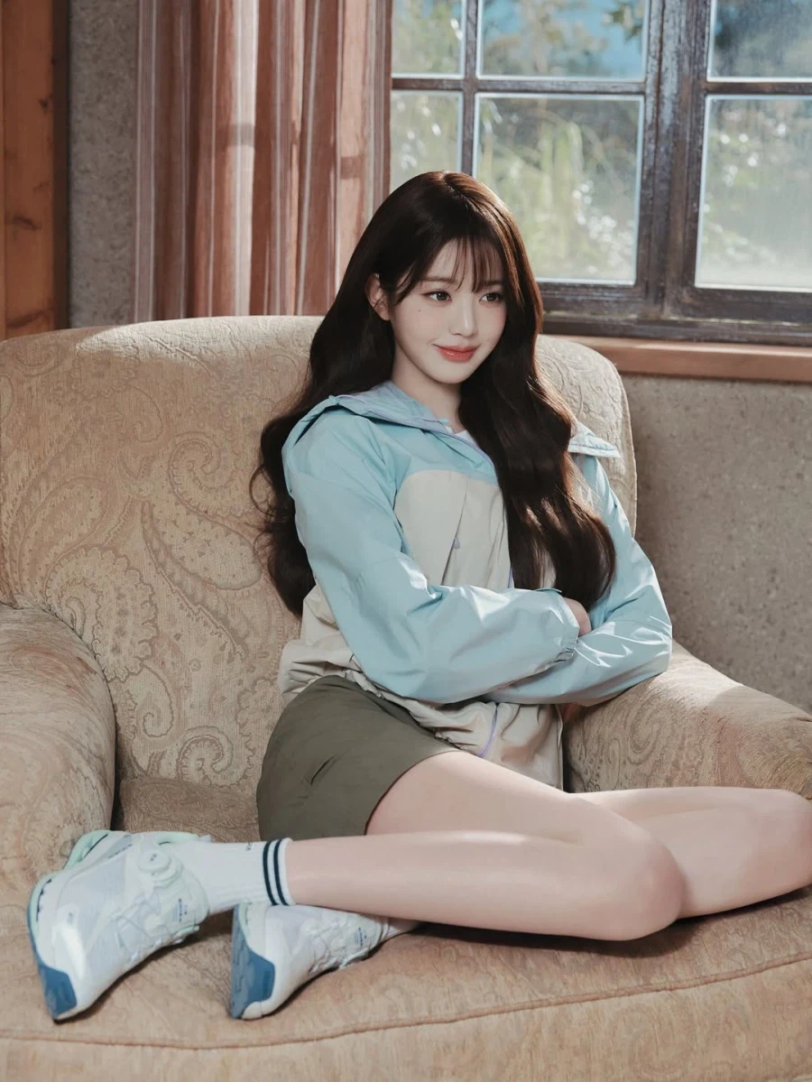 [장원영] EIDER 시어 경량 자켓 CF | 더 쾌적해진 바람막이_9.webp