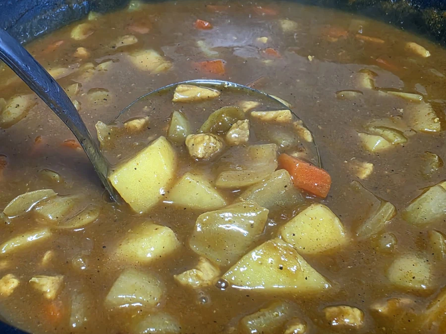 유행 다 지난 봄동무침. 마카로니 샐러드. 카레 만들었어요._6.webp