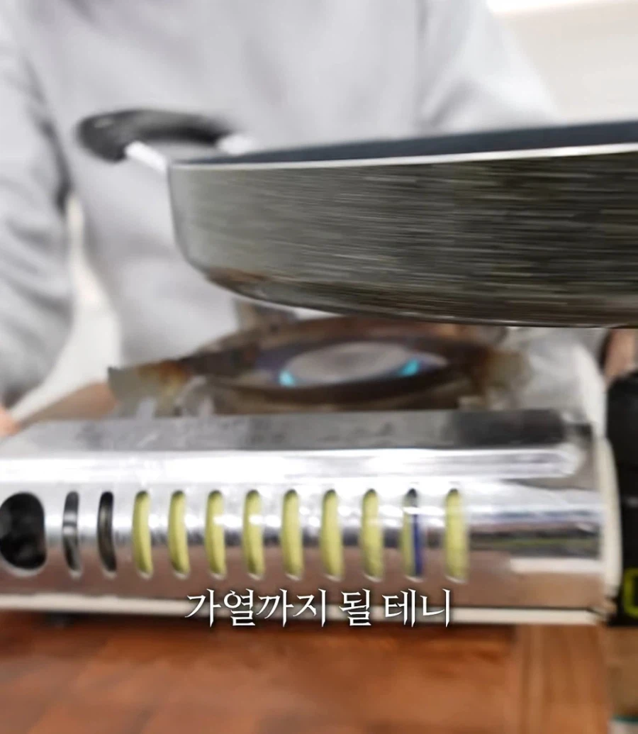 홈메이드 카다이프 기계를 만들어버린 유튜버_25.webp