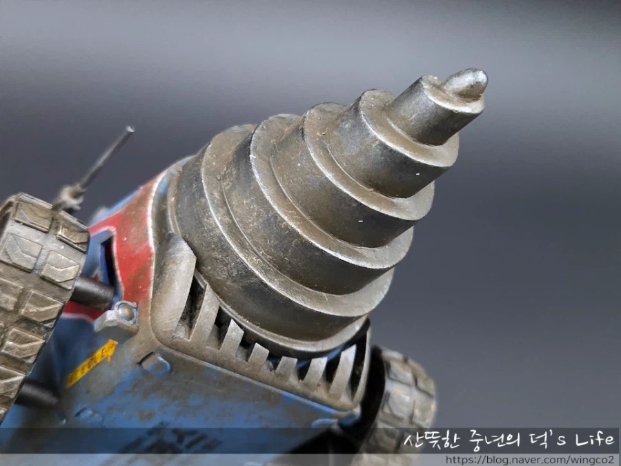 아카데미 킹모그라스 땡크 박스아트 따라하기!_13.webp