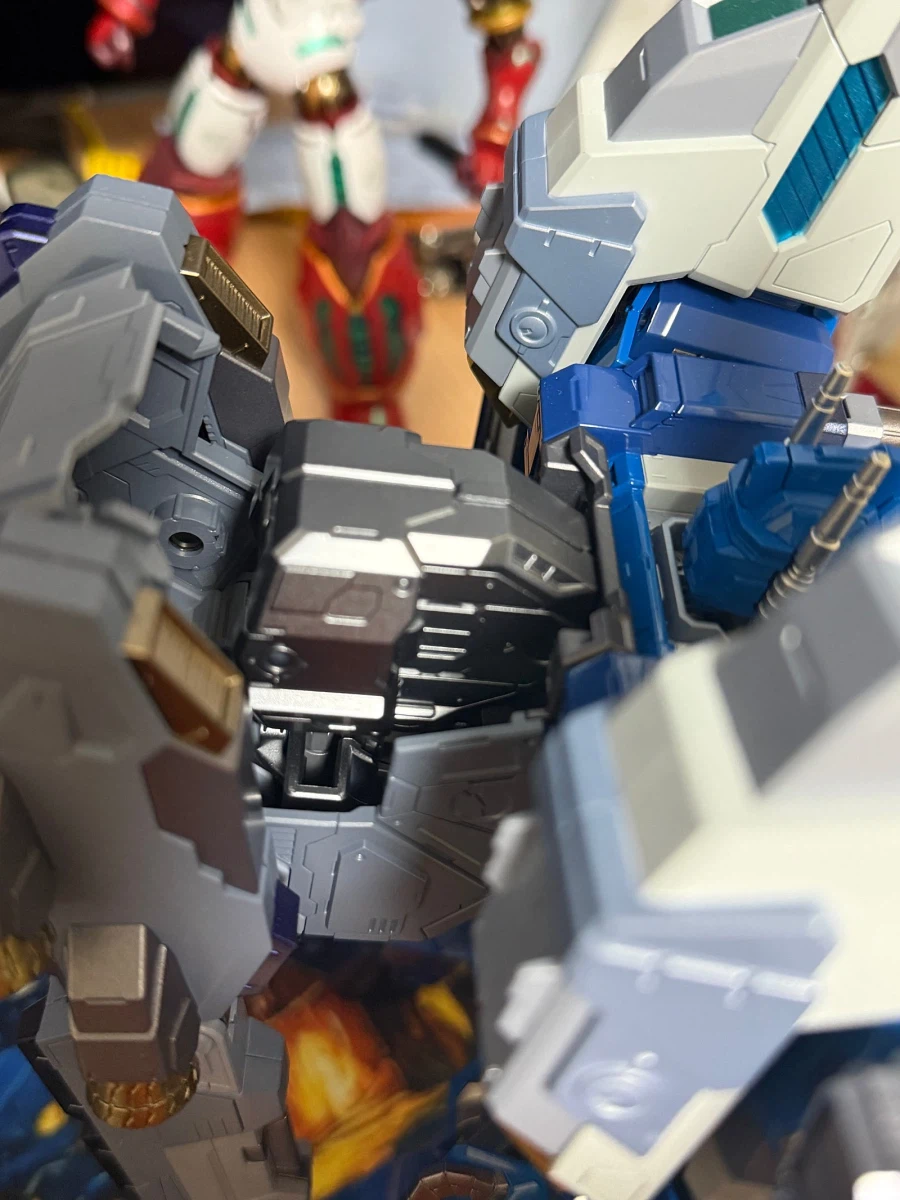 플레임토이즈 철기교 울트라 매그너스 간단 소감..._8.webp