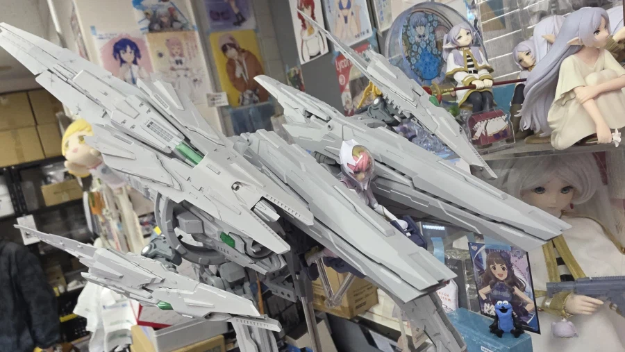 아키하바라에 있는 걸프라용 개인 커스텀 파츠샵_2.webp