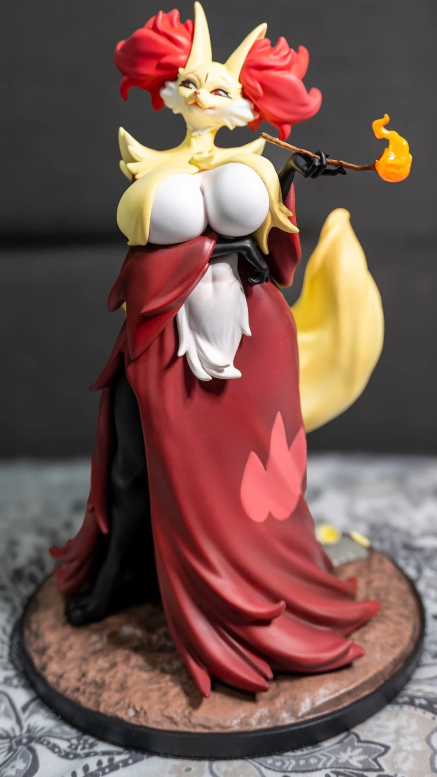 조금 수상한 마폭시 피규어_1.webp