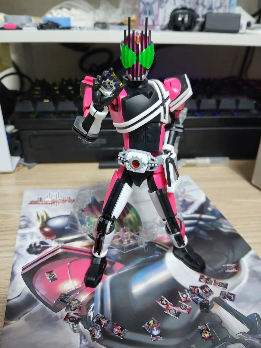 반다이 _ 가면라이더 디케이드_1.webp