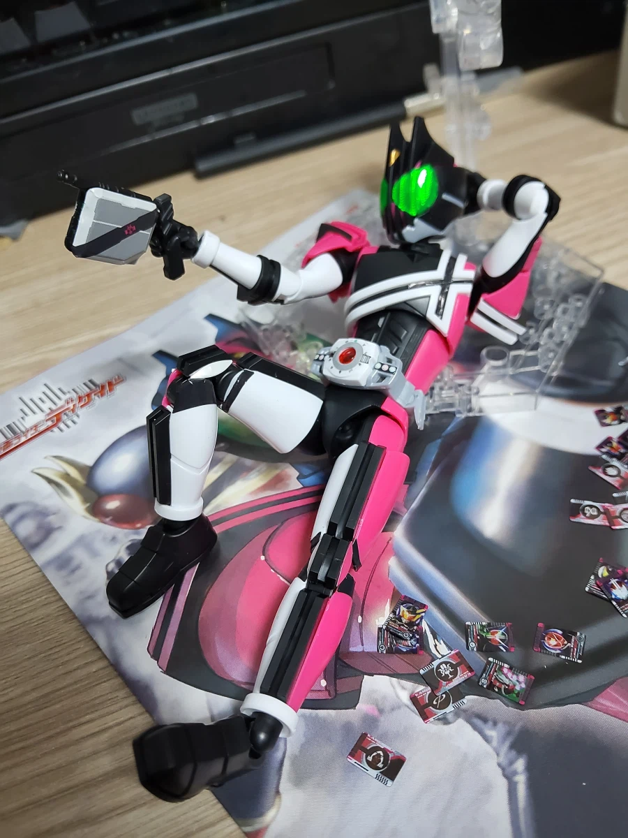 반다이 _ 가면라이더 디케이드_3.webp