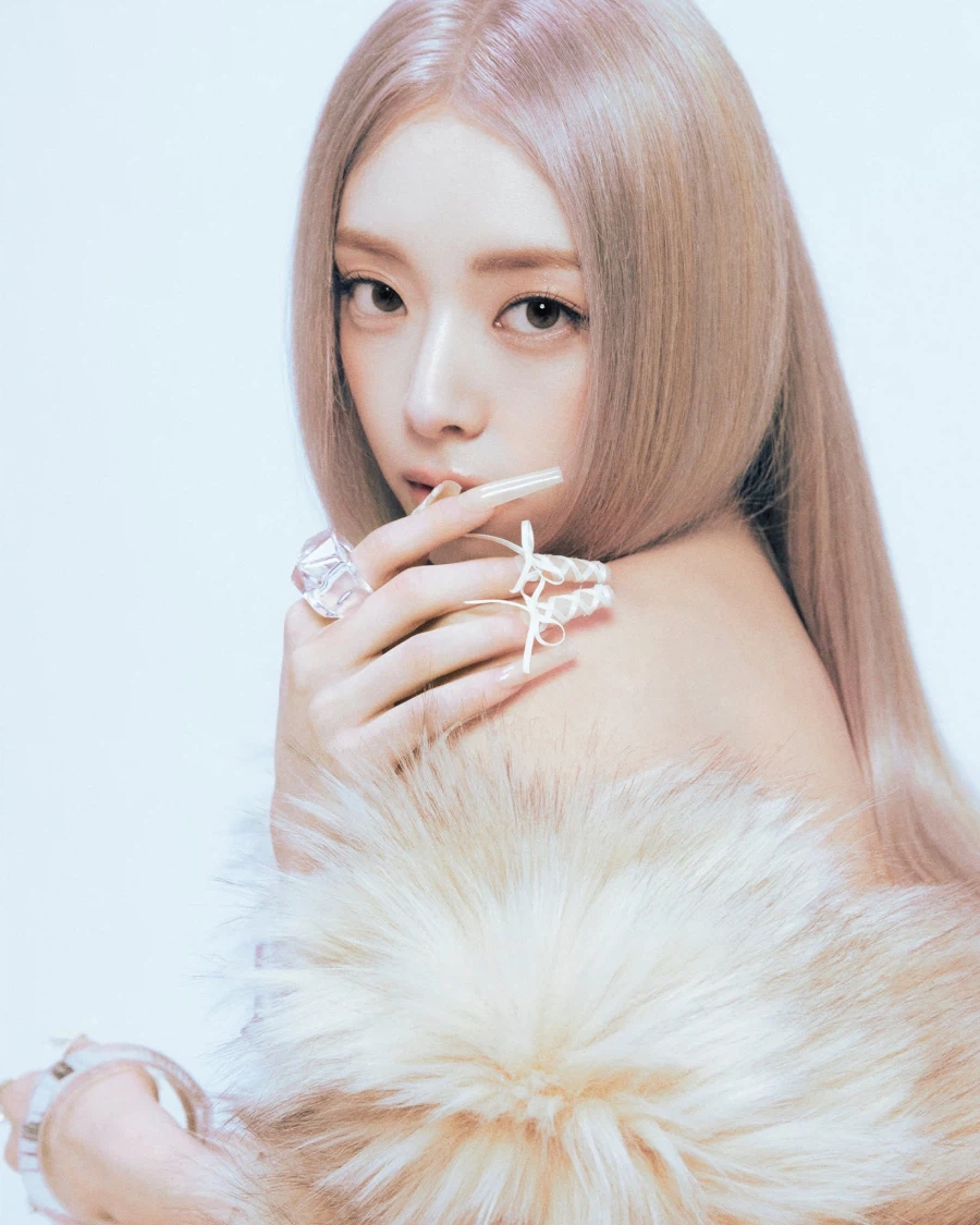 [있지] YUNA(유나) 솔로 - 'Ice Cream' MV 티저 #1_7.webp