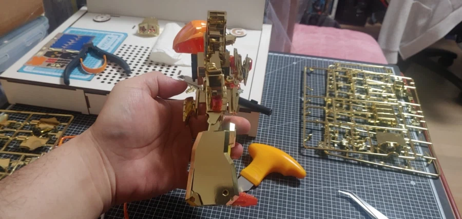 사제맥기 고토부키야 마하 스페리온, SMP 레온카이저 조립 부분도색_61.webp