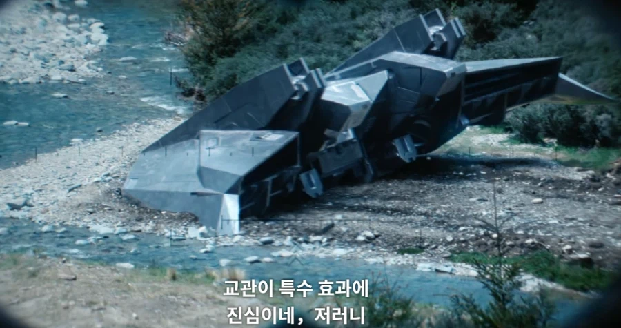 엔딩이 반전이었던 영화 워 머신:전쟁기계_3.webp