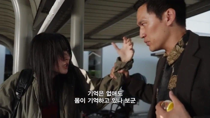 [가면라이더 젯츠] 백주대낮에 남녀가 으슥한 곳으로...(아님)_12.webp