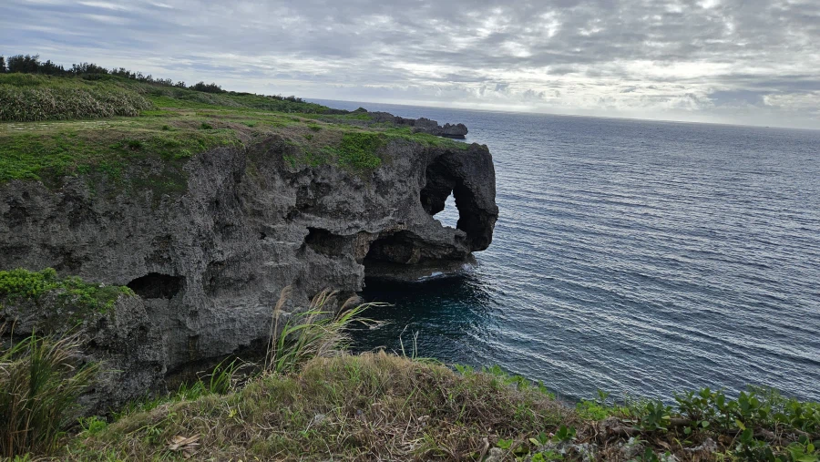 [일본]오키나와 최초의 드라이브인 레스토랑 씨사이드 드라이브인_2.webp